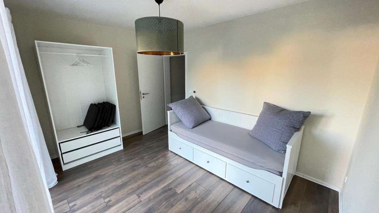 Lok-In Appartement Altenbeken Buitenkant foto